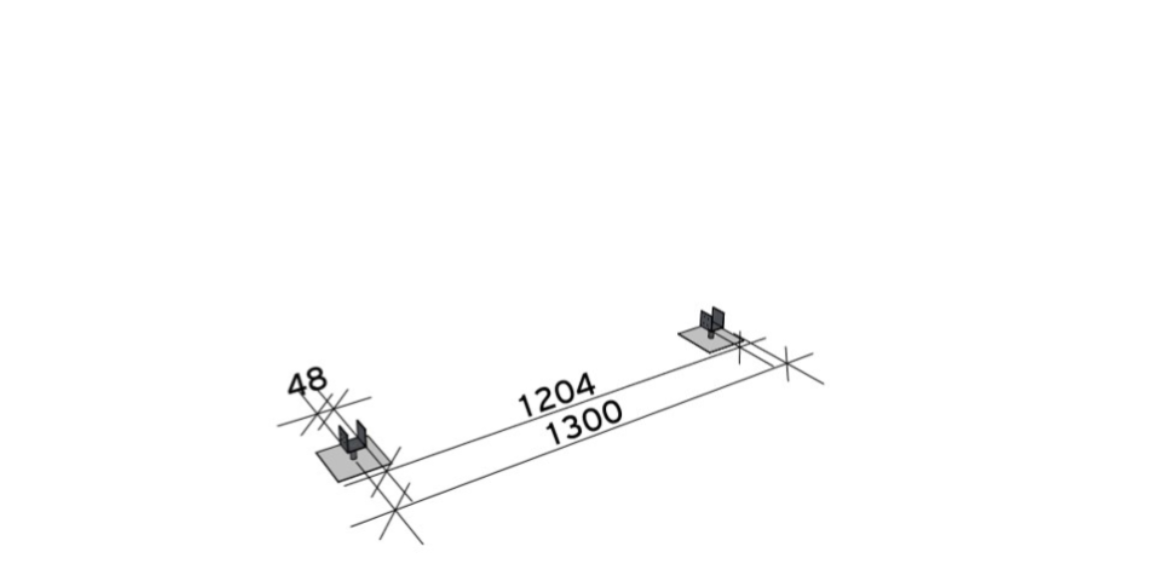 2 stk fundament med søylesko måles ut og plasseres til yttermål 1300mm.  Grav ut 20 cm rundt betongfundamentet og etterfyll med pukk.